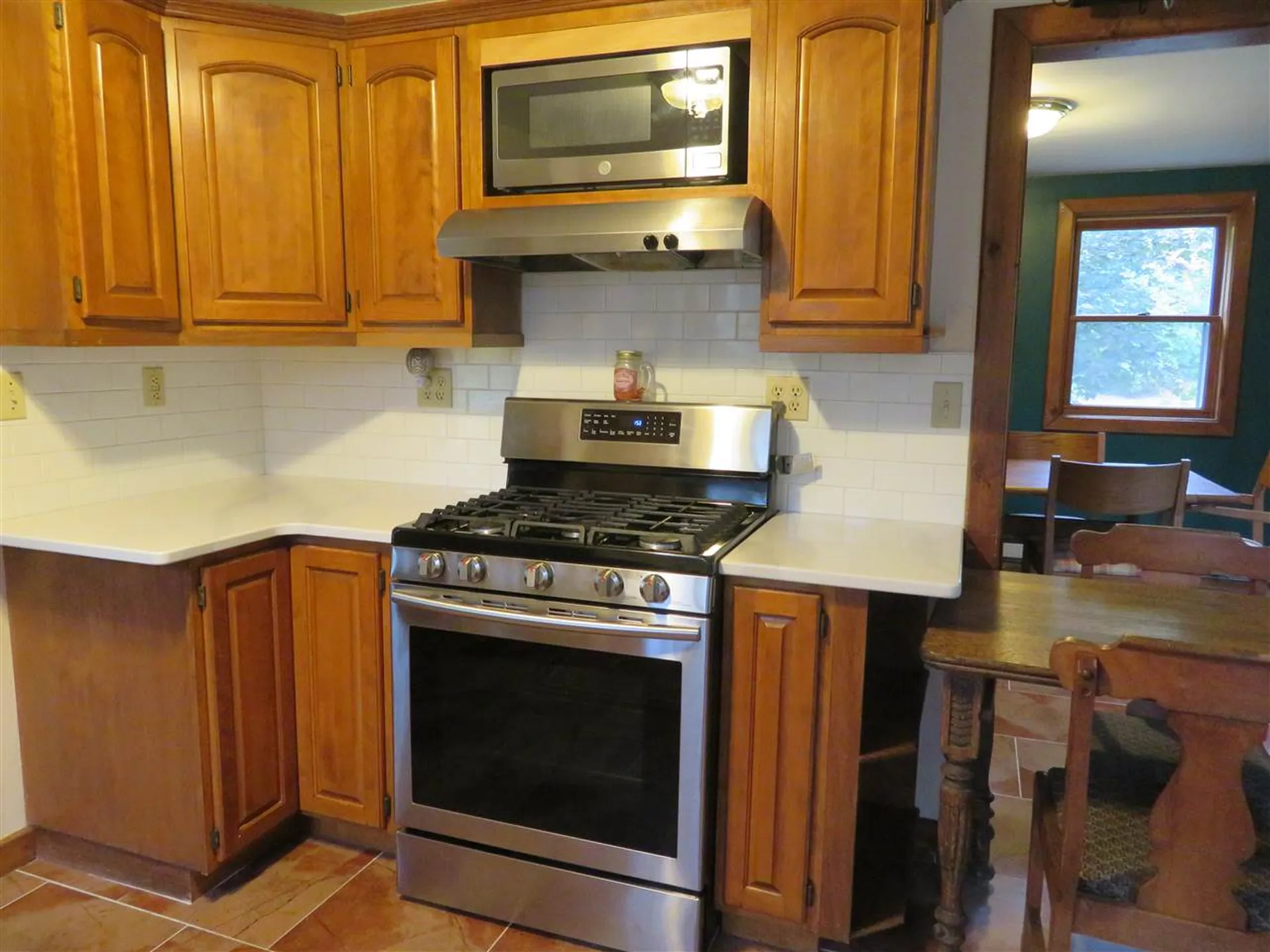 24 Blake Road Epping NH 03042