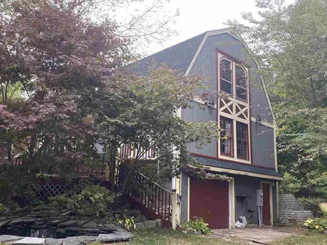 24 Blake Road Epping NH 03042