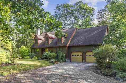 66 Ridgeview Lane New Boston NH 03070
