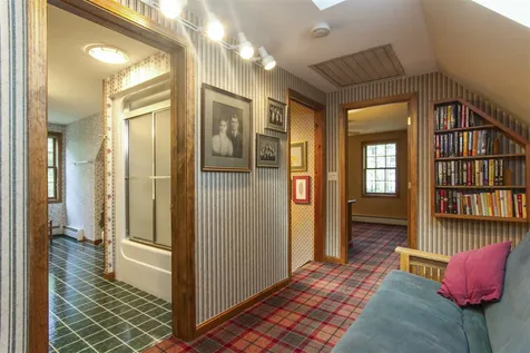 66 Ridgeview Lane New Boston NH 03070