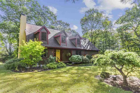 66 Ridgeview Lane New Boston NH 03070
