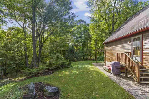 66 Ridgeview Lane New Boston NH 03070