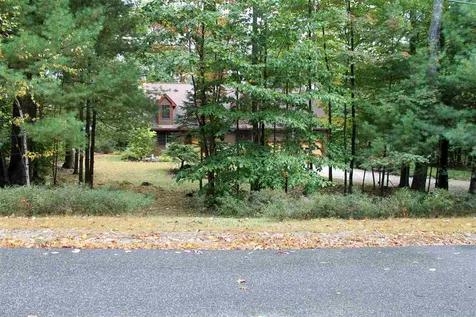 66 Ridgeview Lane New Boston NH 03070