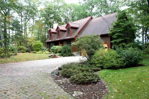 66 Ridgeview Lane New Boston NH 03070