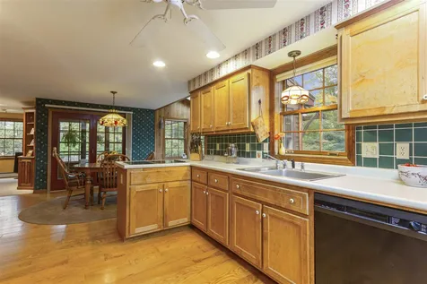 66 Ridgeview Lane New Boston NH 03070
