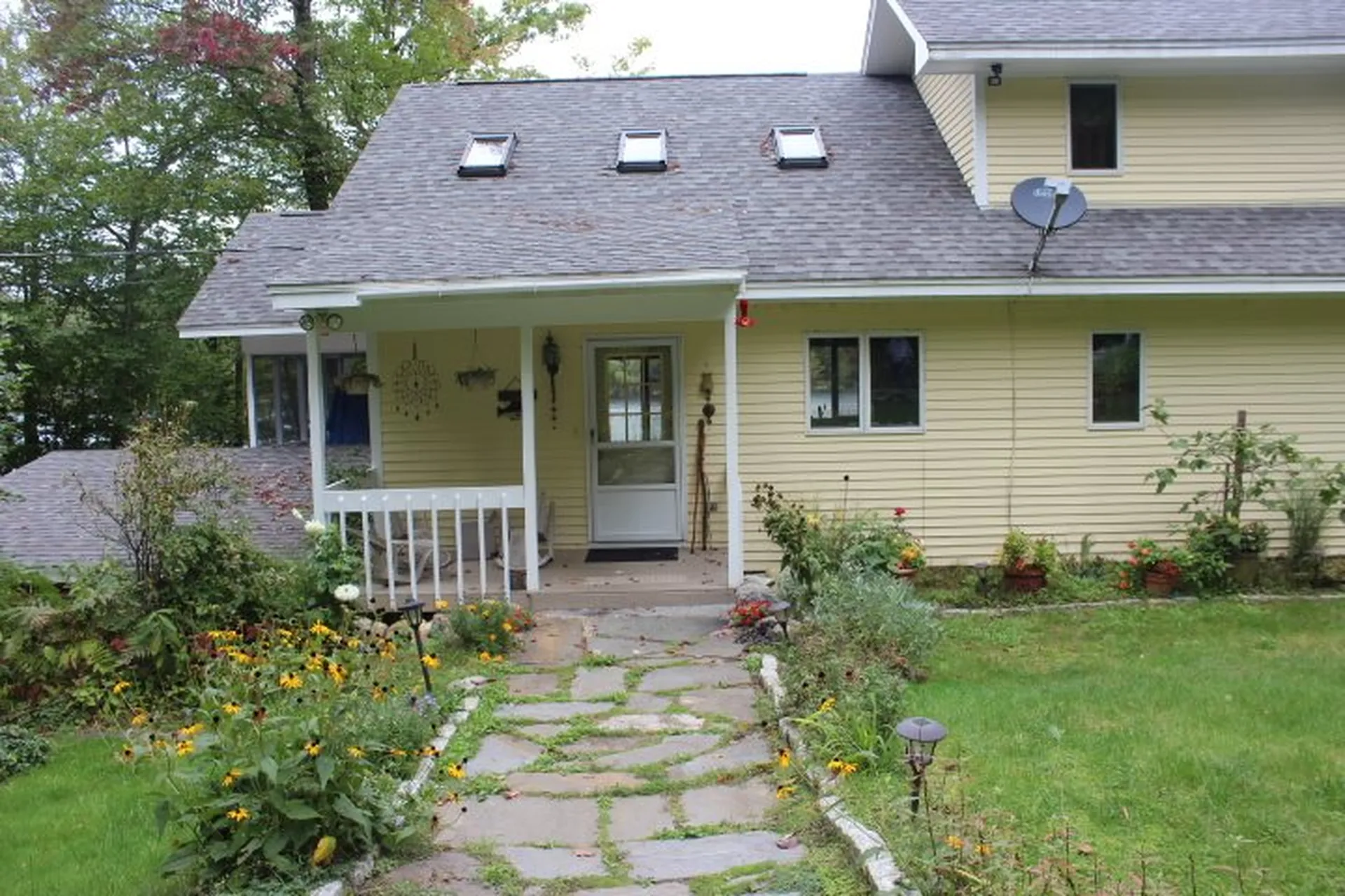 88 Avon Shores Road Moultonborough NH 03254