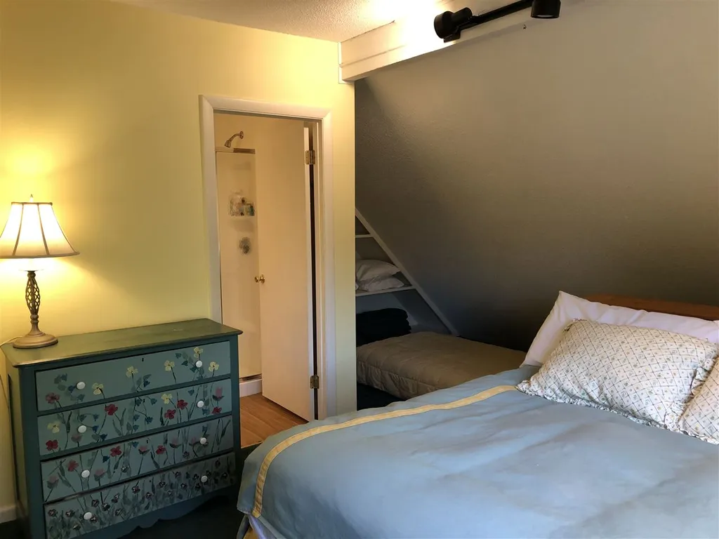 451 Williams Lane Hartford VT 05059