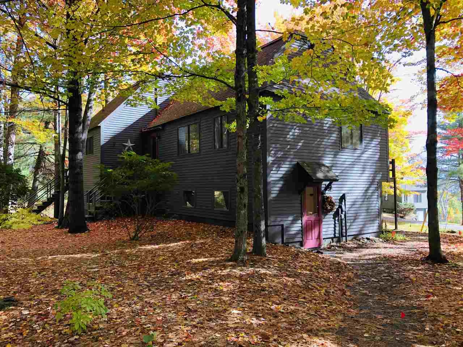 451 Williams Lane Hartford VT 05059