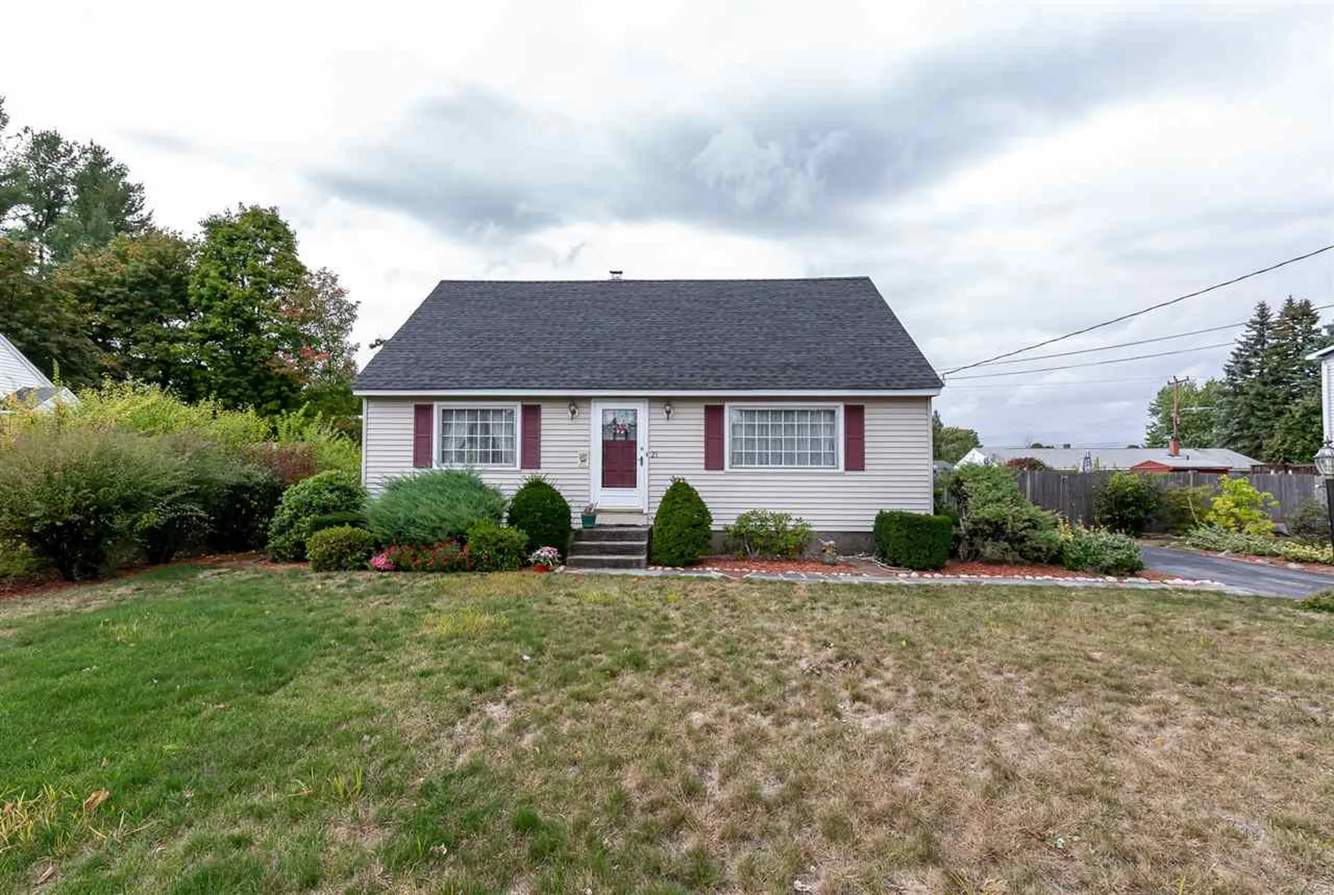 21 Arrow Lane Nashua NH 03060