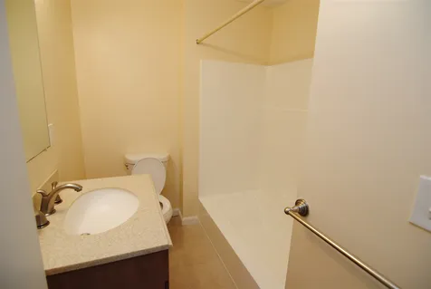 31 New Searles Road Nashua NH 03062