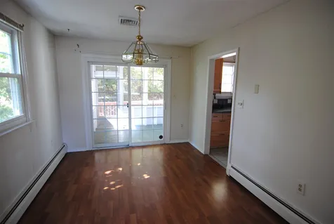 31 New Searles Road Nashua NH 03062