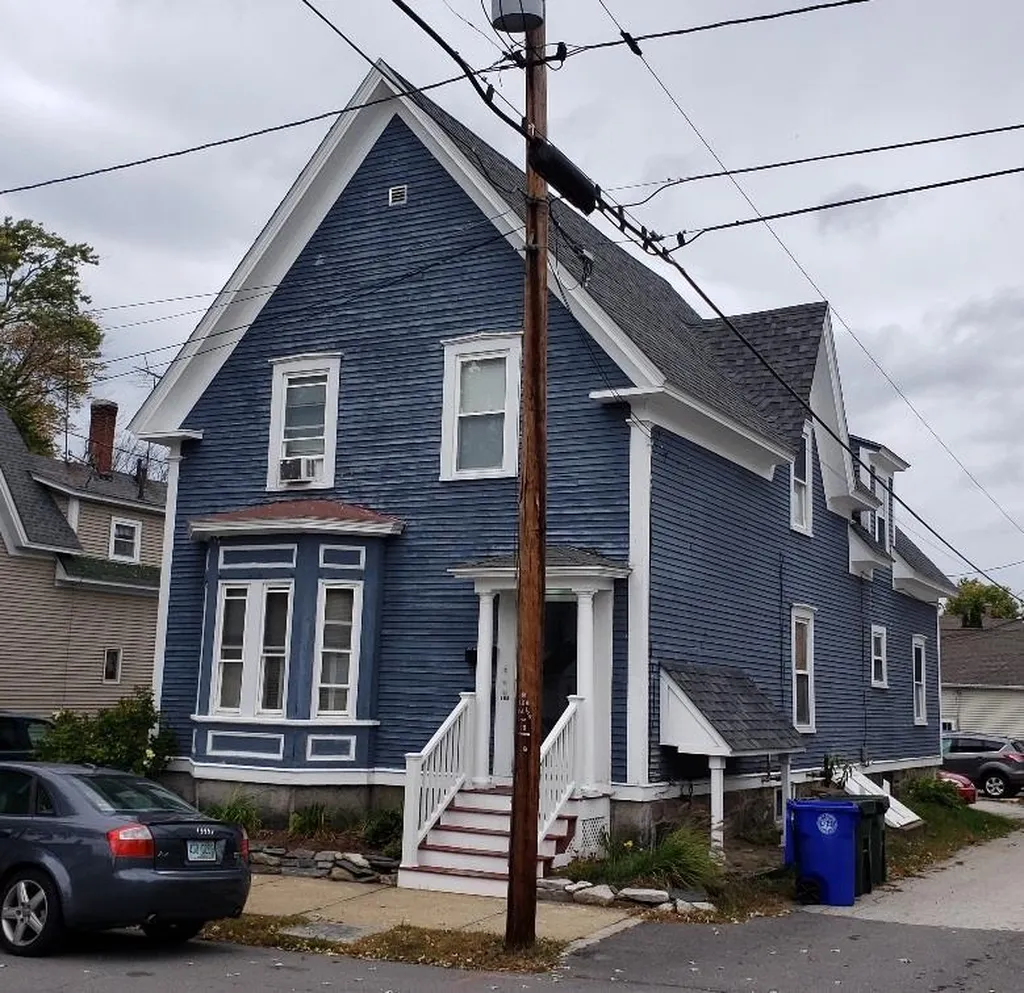 162 Brook Street Manchester NH 03104
