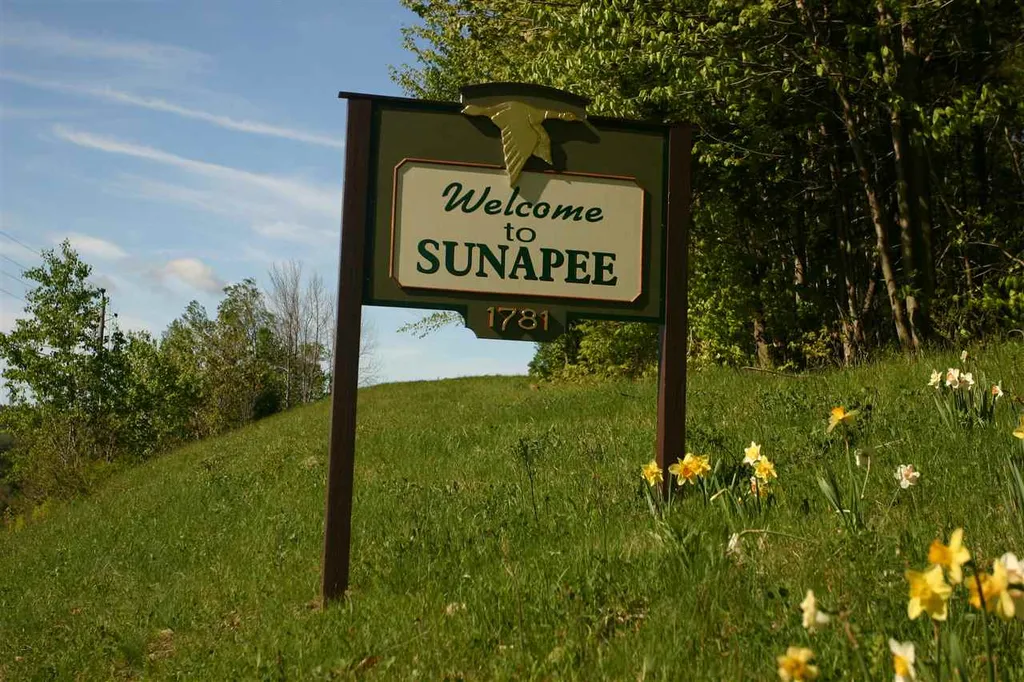 38 Jobs Creek Road Sunapee NH 03782