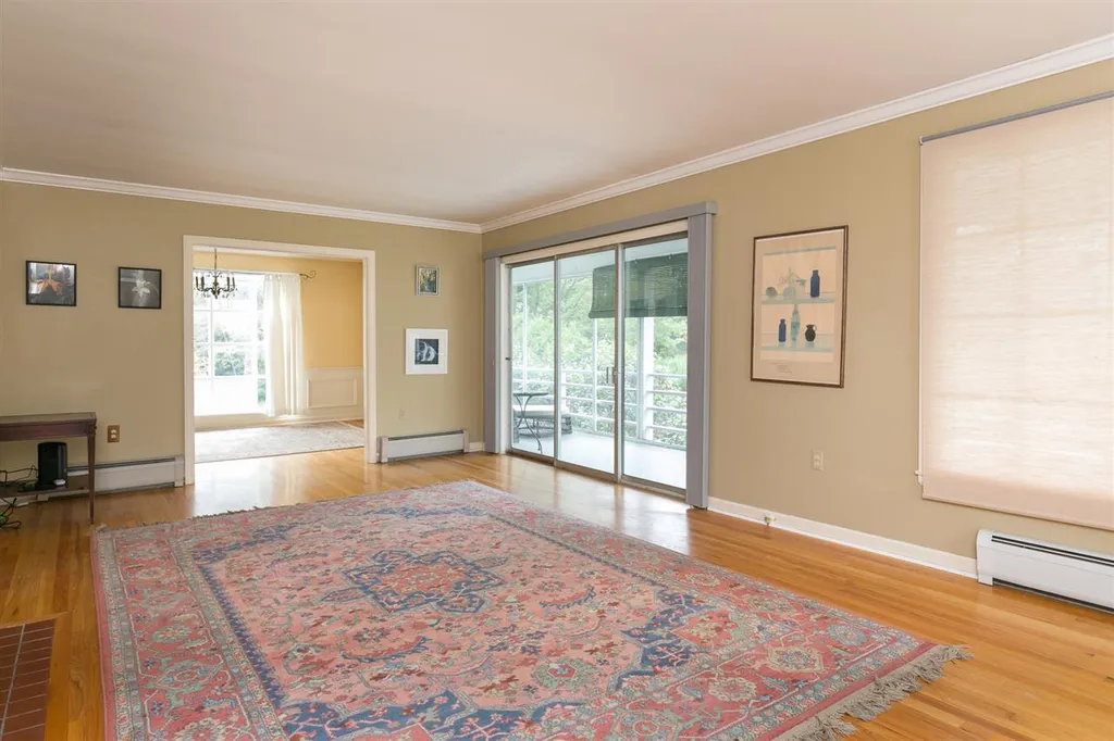 37 Ridgewood Drive Burlington VT 05408