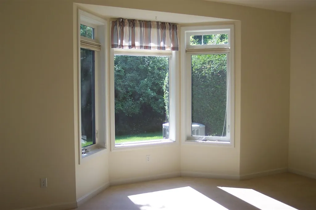 44 Hummingbird Drive South Burlington VT 05403
