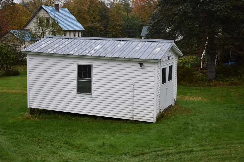 49 Shaker Hill Road Enfield NH 03748