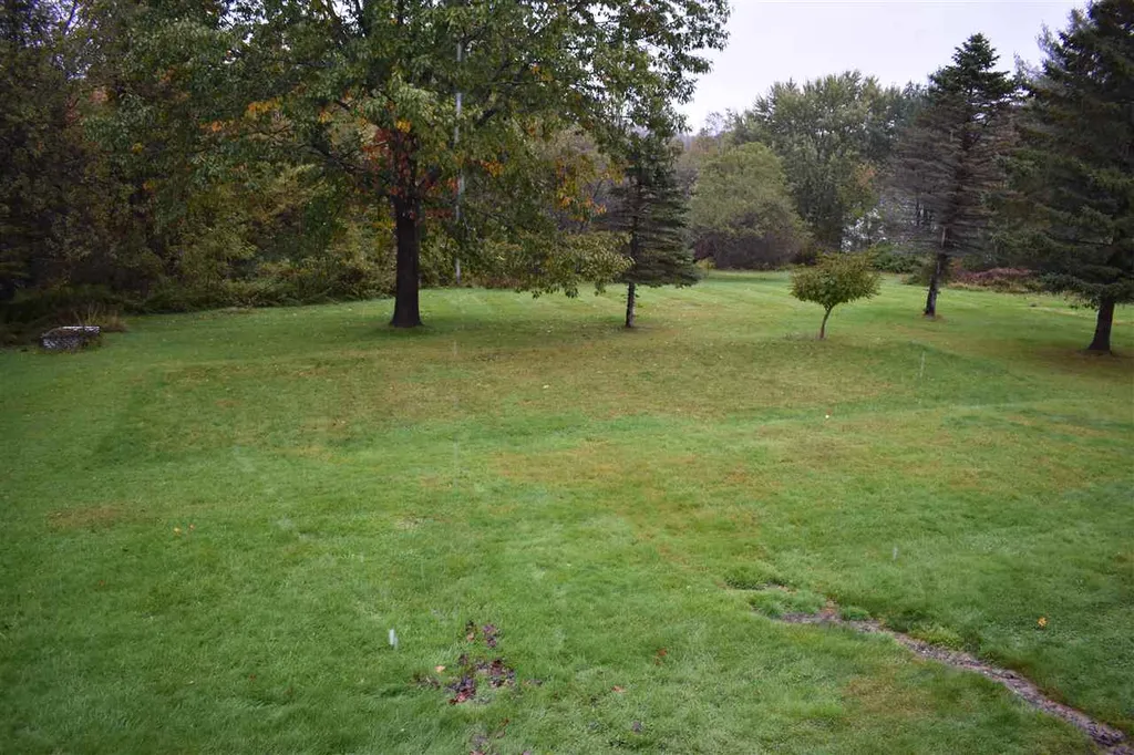 49 Shaker Hill Road Enfield NH 03748