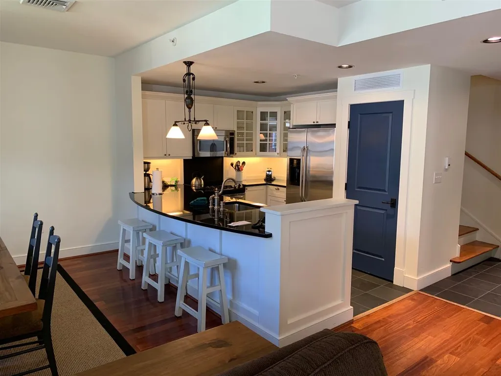 102 Forest Drive Warren VT 05674