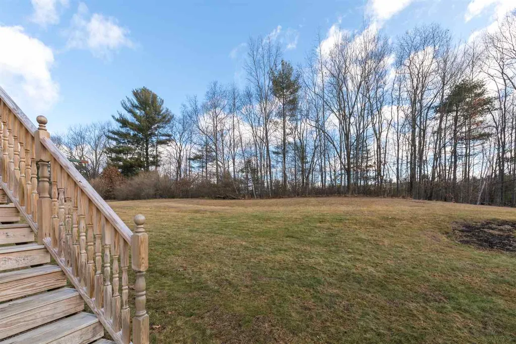 37 Thurston Drive Lee NH 03861