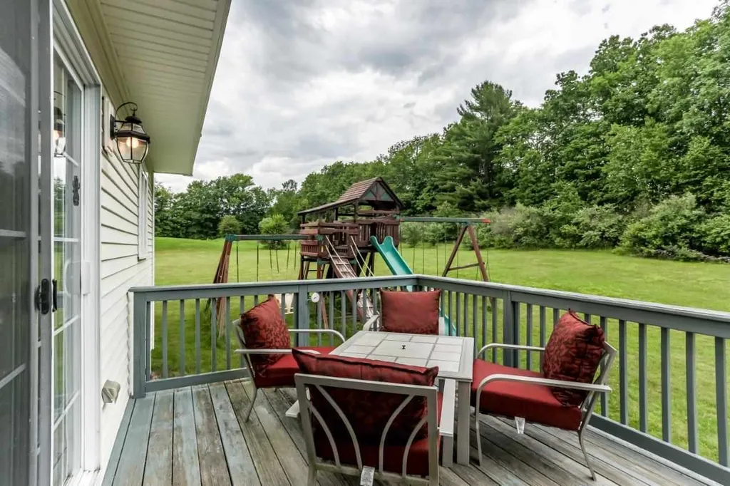 37 Thurston Drive Lee NH 03861