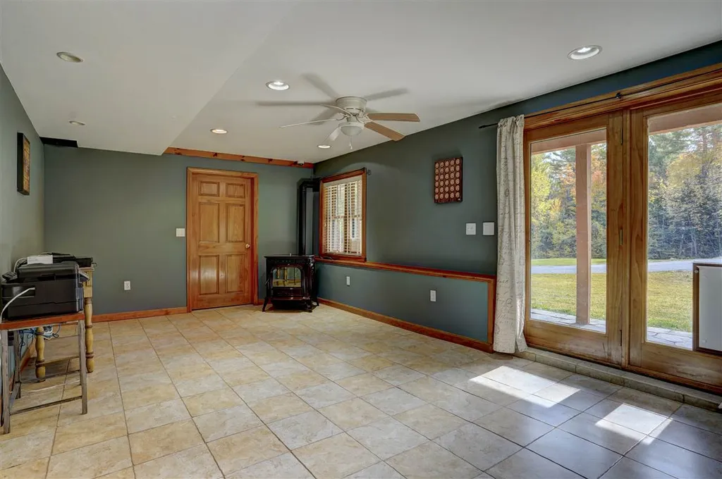 746 River Road Weare NH 03281