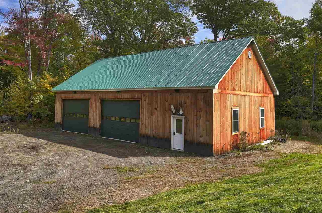 746 River Road Weare NH 03281