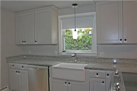 1 Langdon Avenue Exeter NH 03833