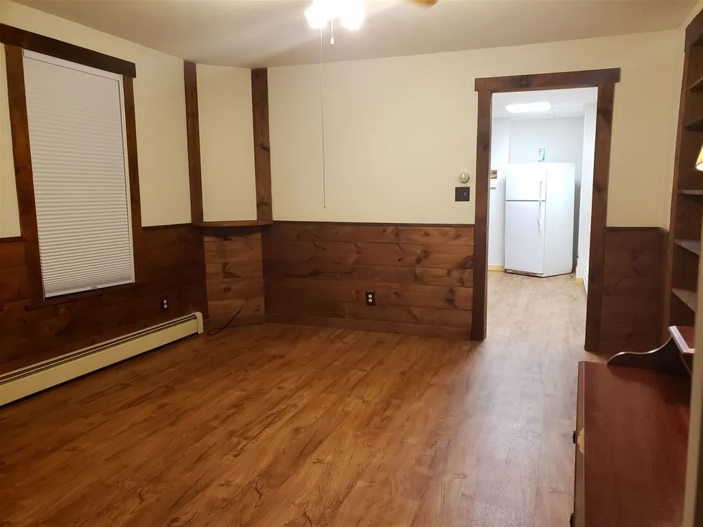 29 Pearl Street Laconia NH 03246