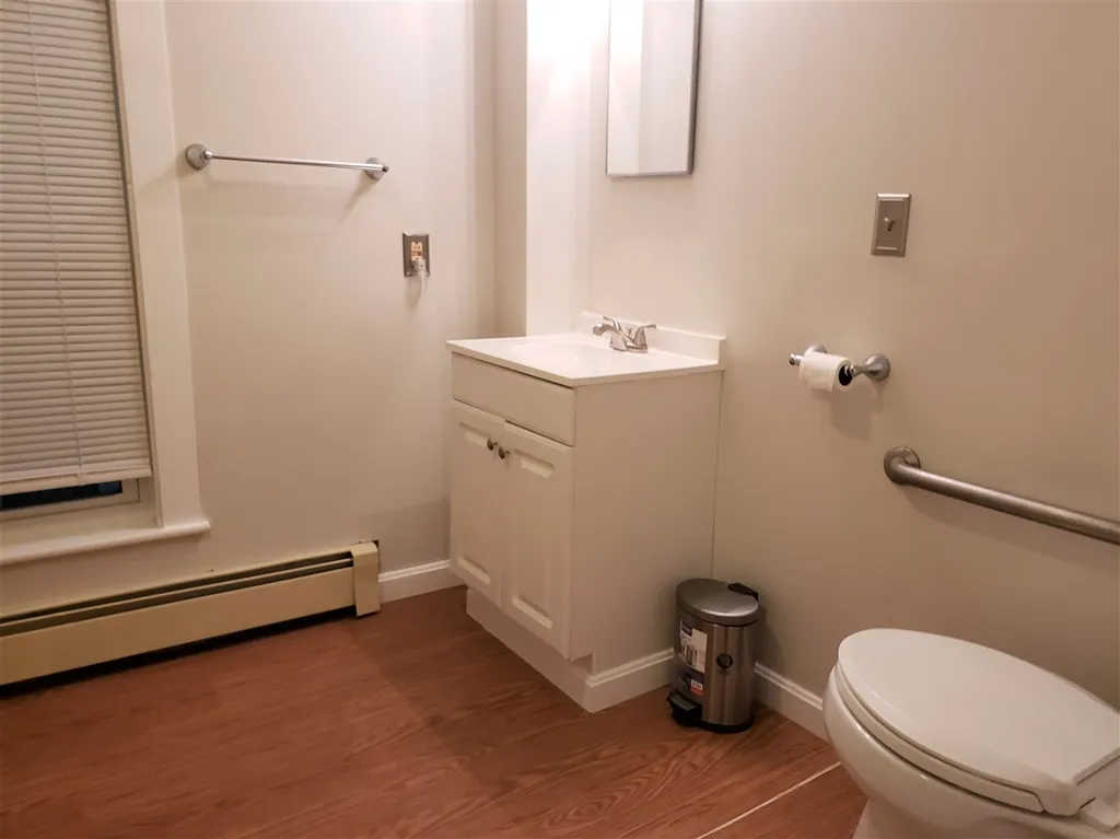 29 Pearl Street Laconia NH 03246