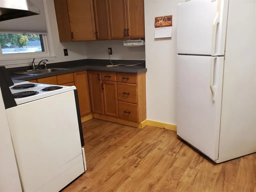 29 Pearl Street Laconia NH 03246