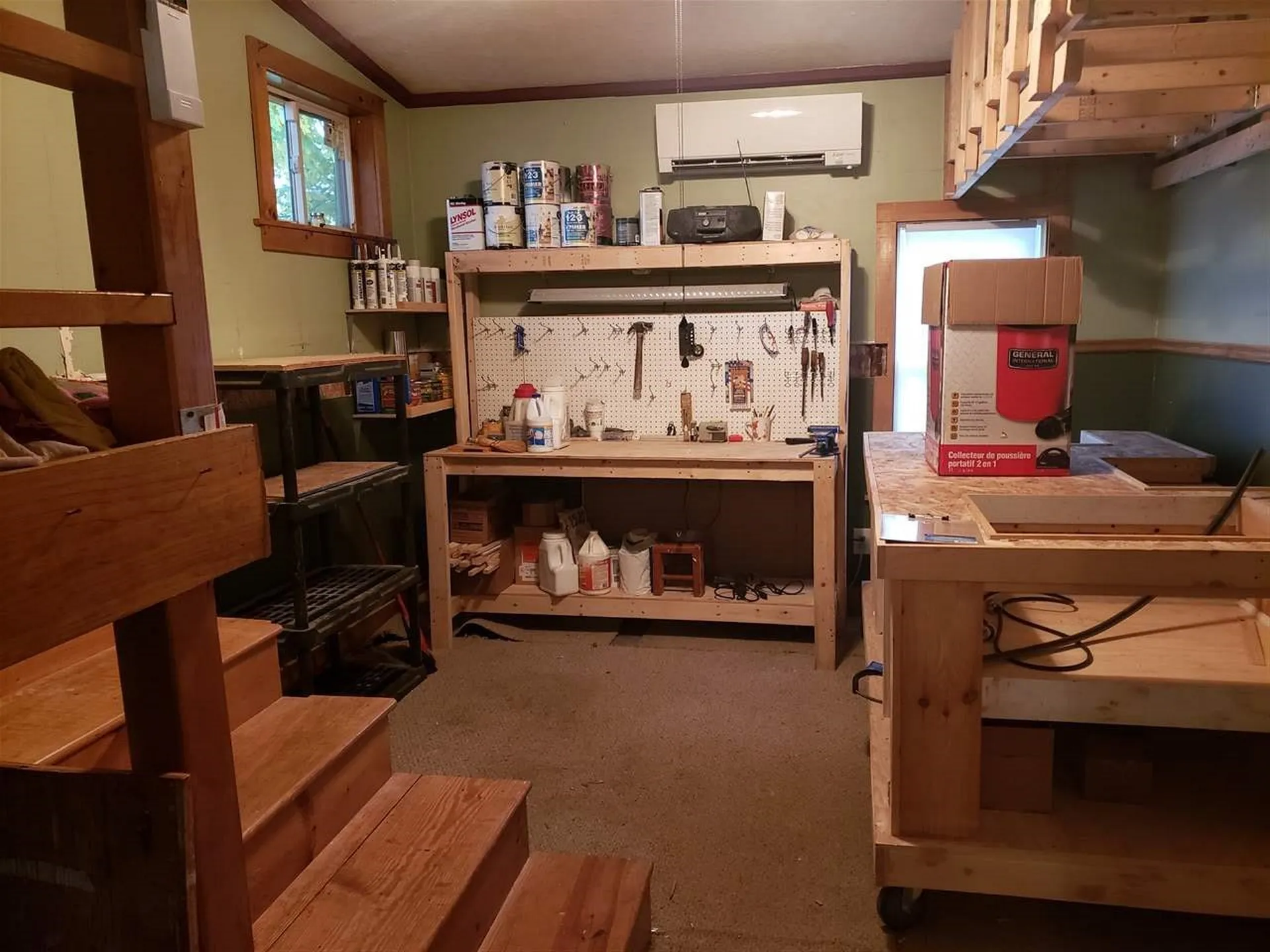 29 Pearl Street Laconia NH 03246