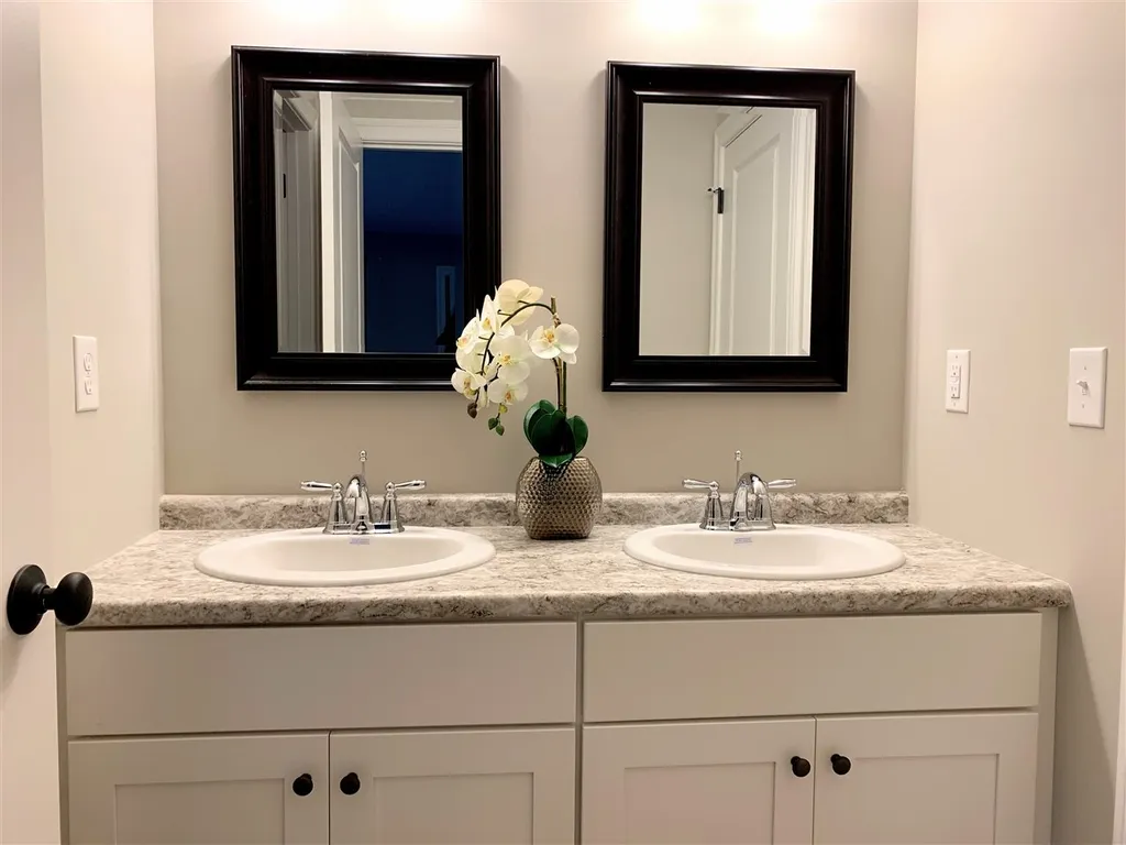 31 Laperle Drive Rochester NH 03867-8500