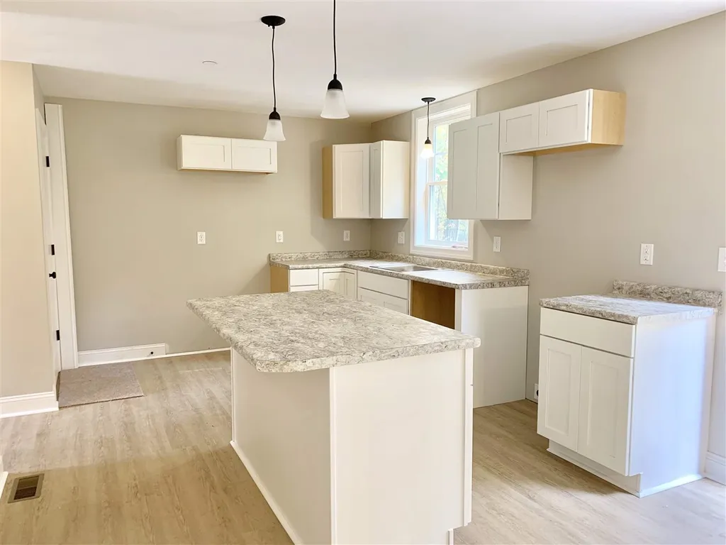 31 Laperle Drive Rochester NH 03867-8500