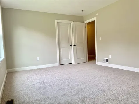 31 Laperle Drive Rochester NH 03867-8500