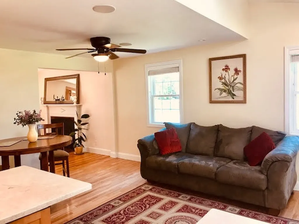 30 Victoria Drive South Burlington VT 05403