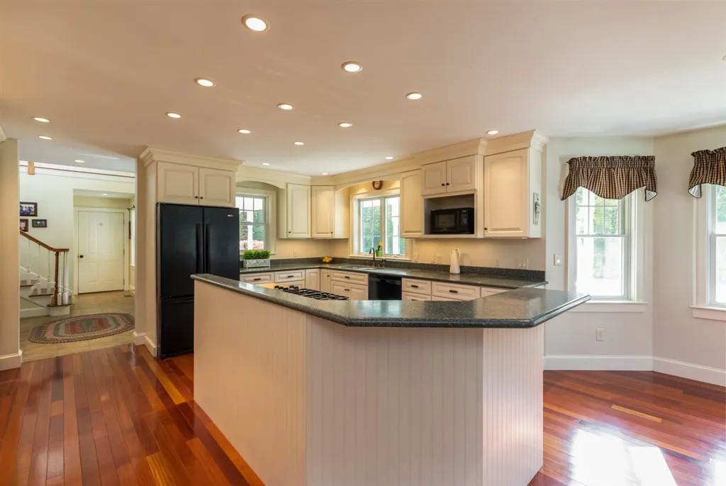 303 Reservoir Road Strafford NH 03884
