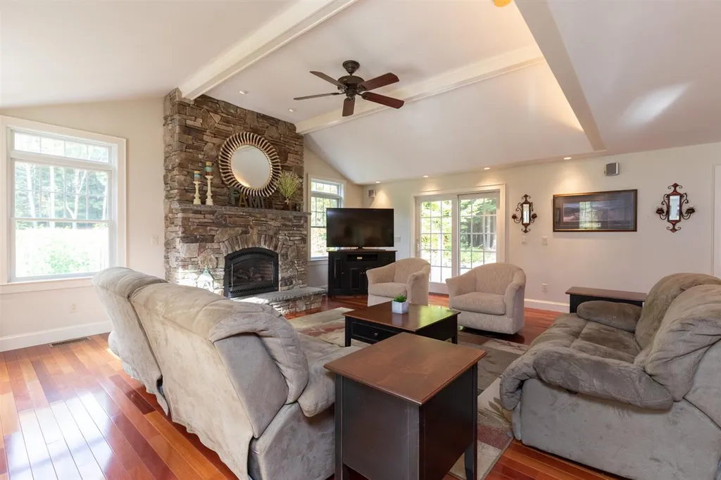 303 Reservoir Road Strafford NH 03884