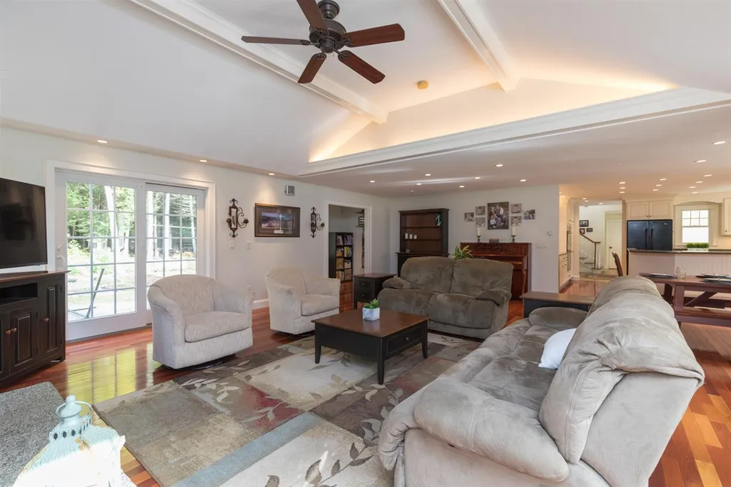 303 Reservoir Road Strafford NH 03884