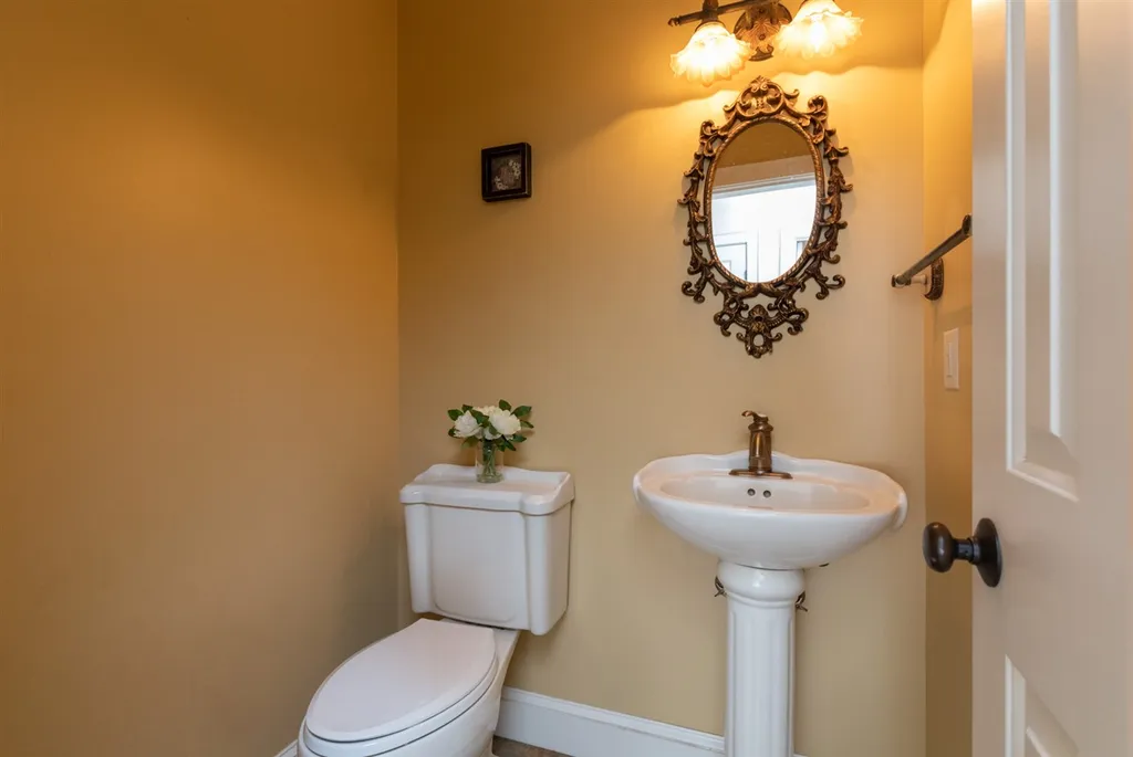 303 Reservoir Road Strafford NH 03884