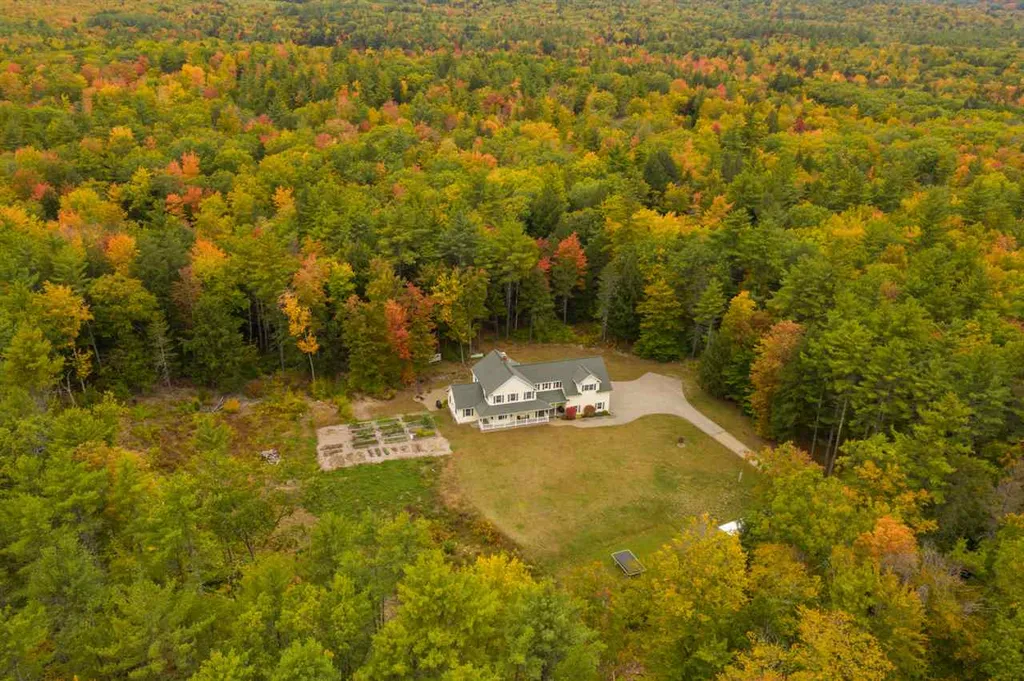 303 Reservoir Road Strafford NH 03884