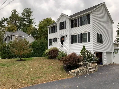 10 Emery Road Salem NH 03079