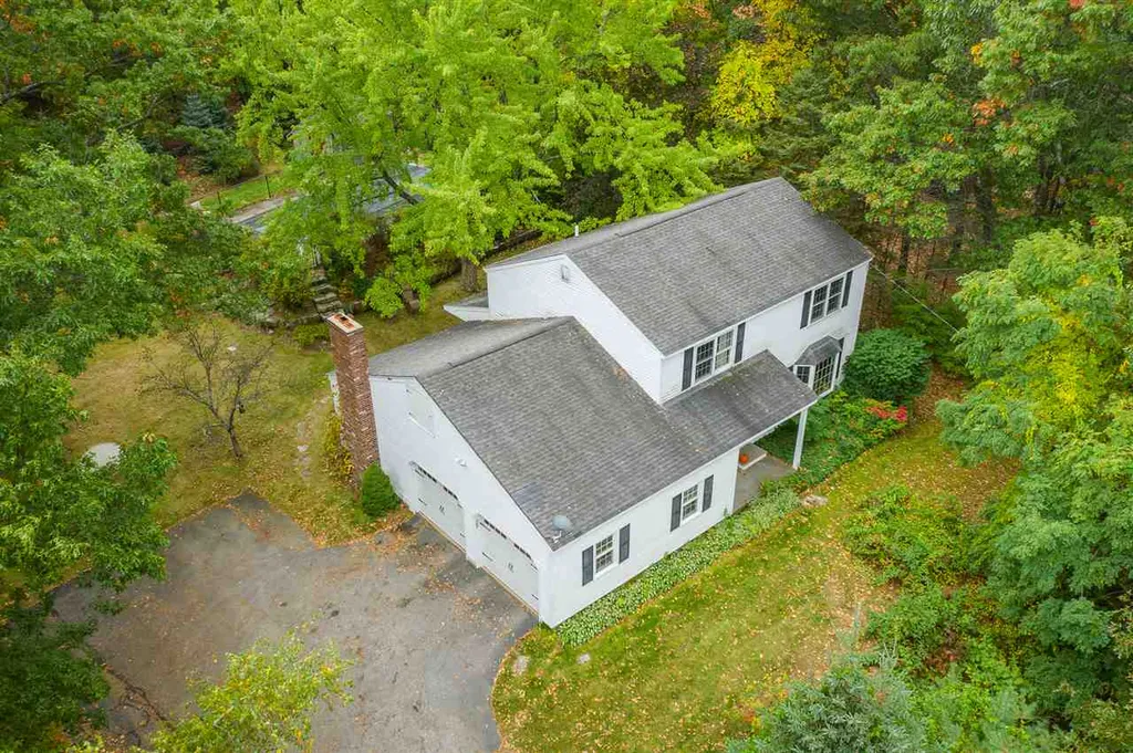 36 Lindstrom Court Manchester NH 03104