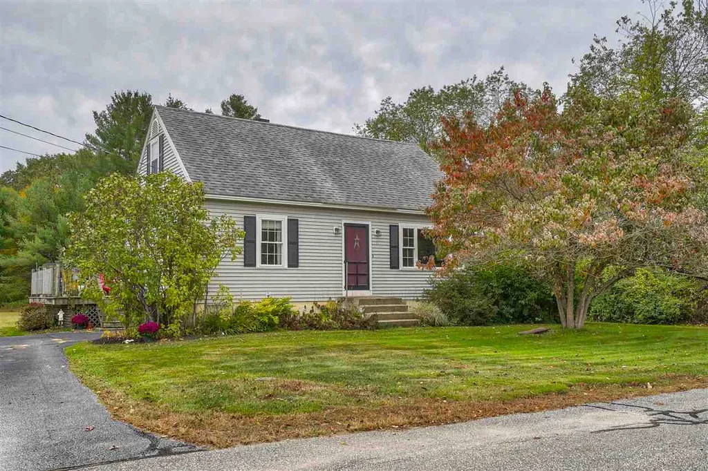 11 Cushing Road Goffstown NH 03045