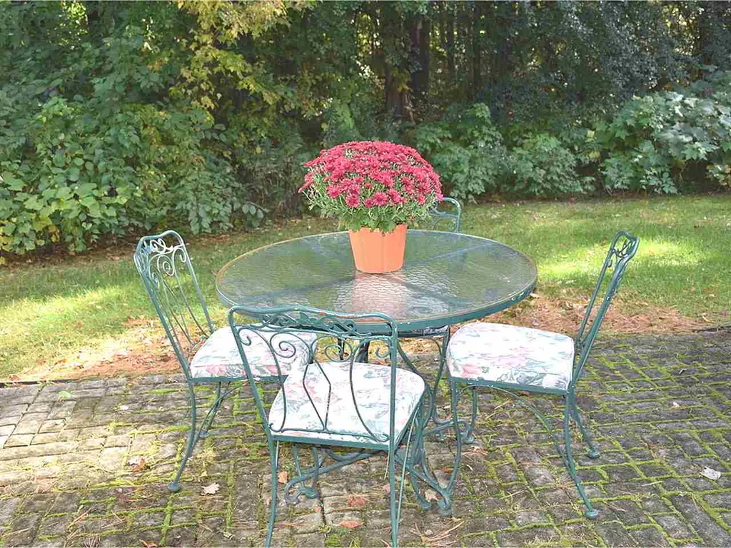 216 Locust Hill Road Shelburne VT 05482