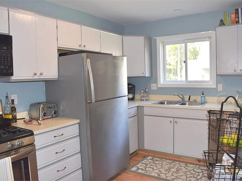 216 Locust Hill Road Shelburne VT 05482