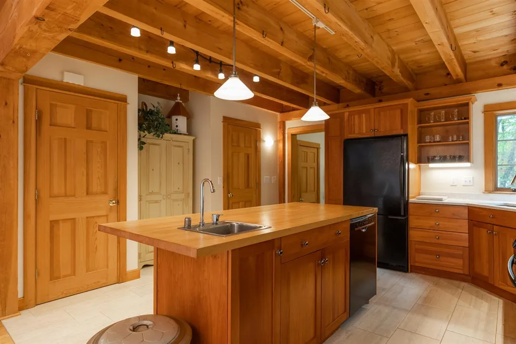 47 Fall Mill Road Extension York ME 03909