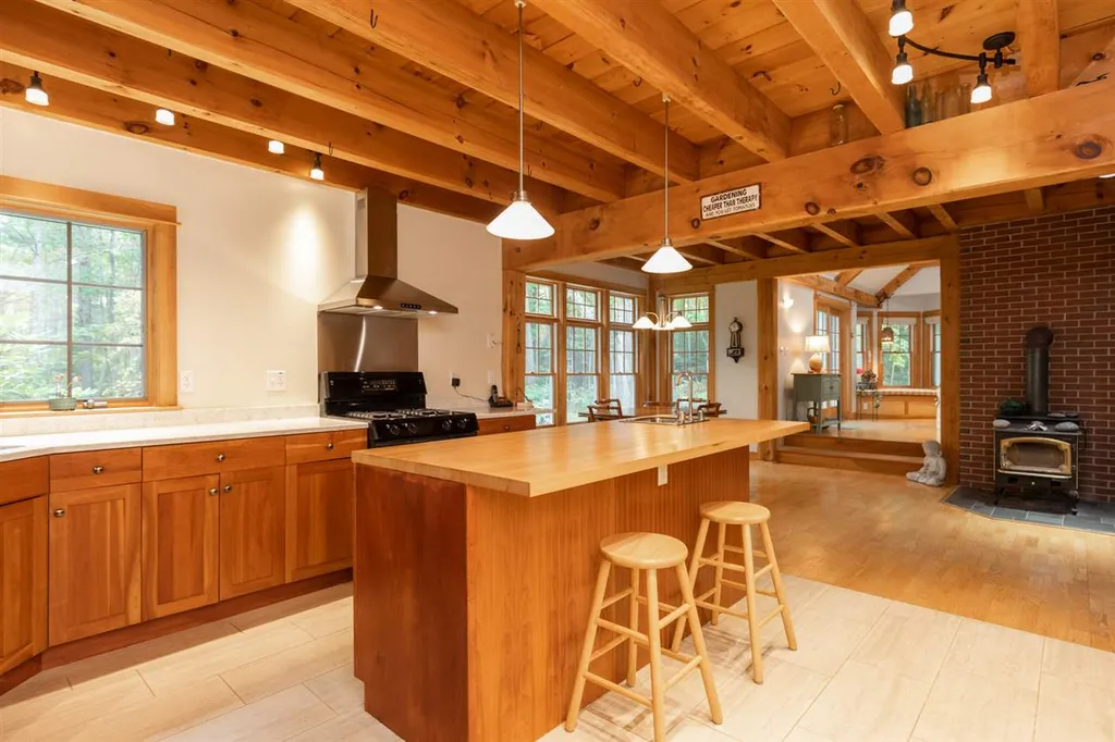 47 Fall Mill Road Extension York ME 03909