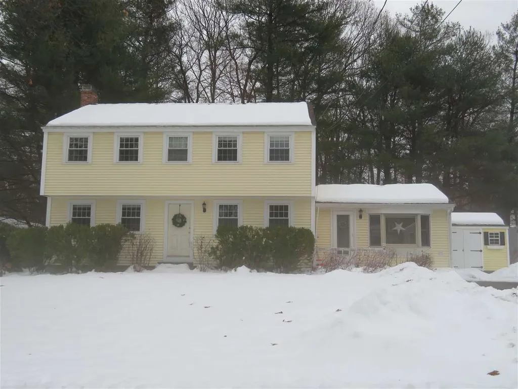 2 Clara Street Exeter NH 03833