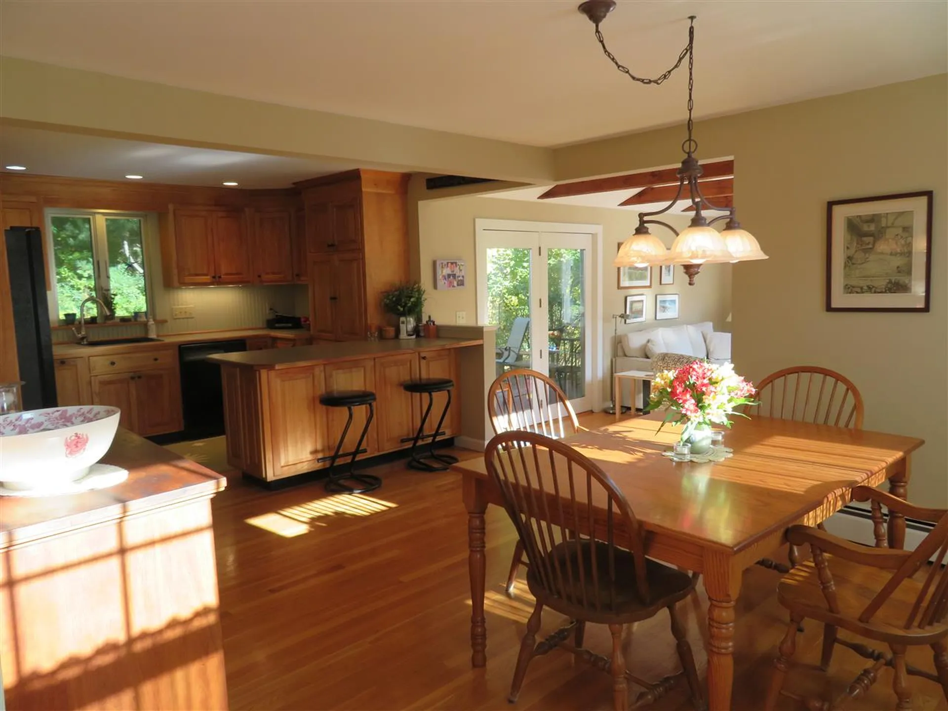 2 Clara Street Exeter NH 03833
