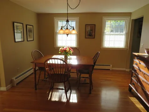 2 Clara Street Exeter NH 03833
